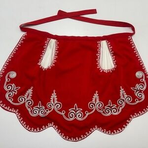 Mid Century Red Lined Half Apron Scalloped Pockets Embroidery